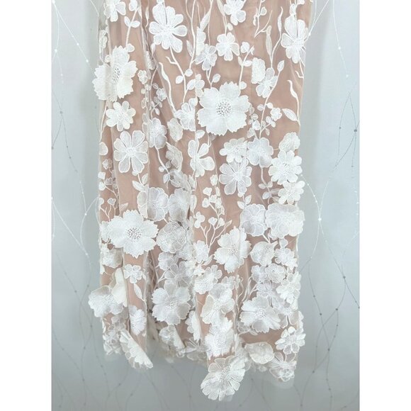 NWT ELLIATT Ellery 3D Flower Gown in Ivory & Nude $846 - Picture 12 of 16